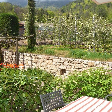 Schloss-Hof Appiano Sulla Strada Del Vino Ngoại thất bức ảnh