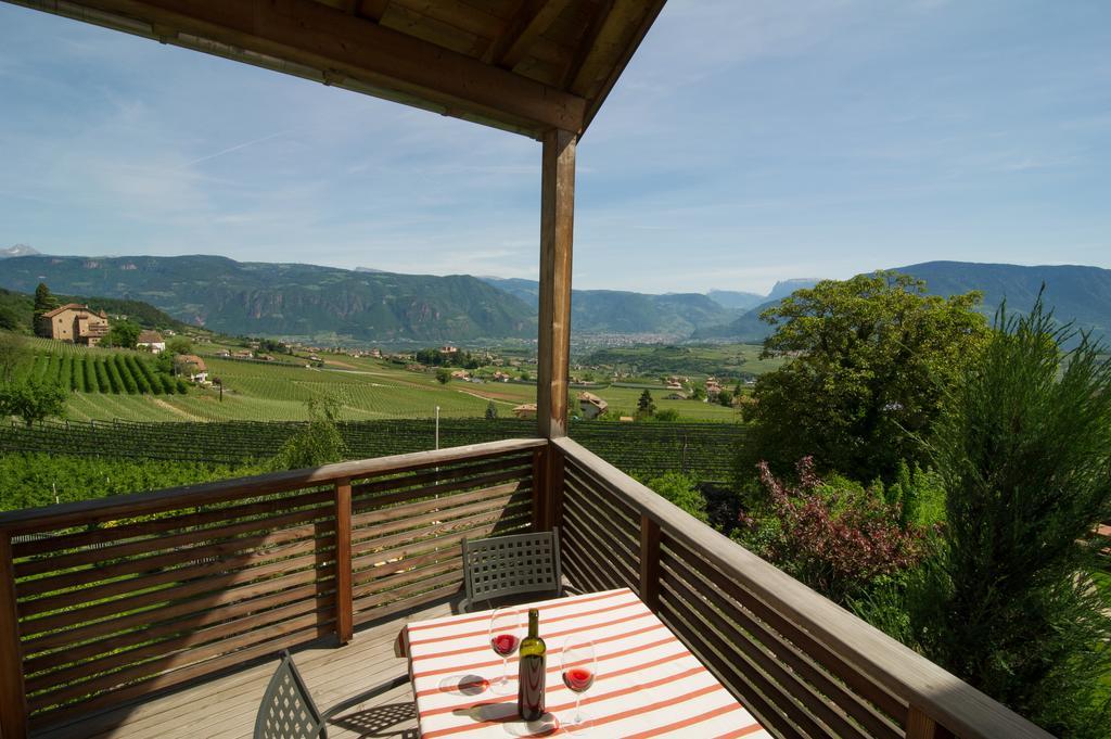 Schloss-Hof Appiano Sulla Strada Del Vino Ngoại thất bức ảnh